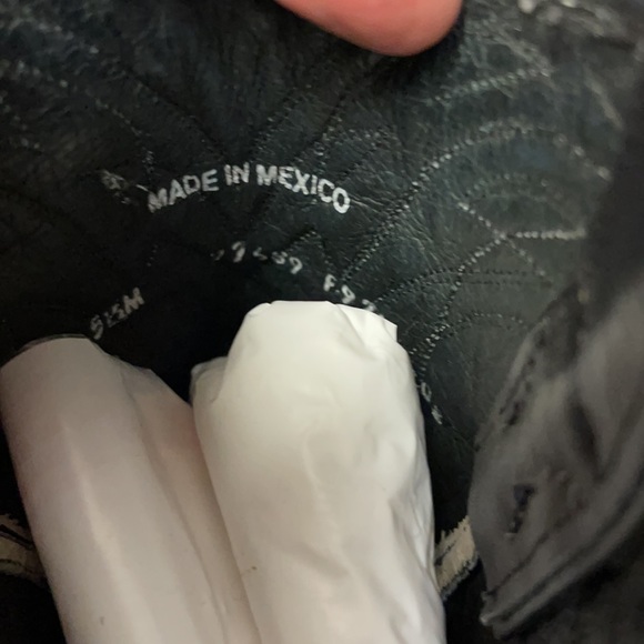 Frye black (worn) look / brand new w/o box cowboy boots - Picture 7 of 7